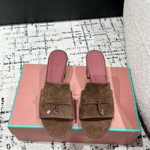 Loro Piana Women’s Shoes Size 38